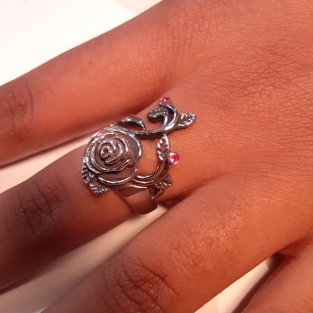 Rose Ring - Picture 2 of 2